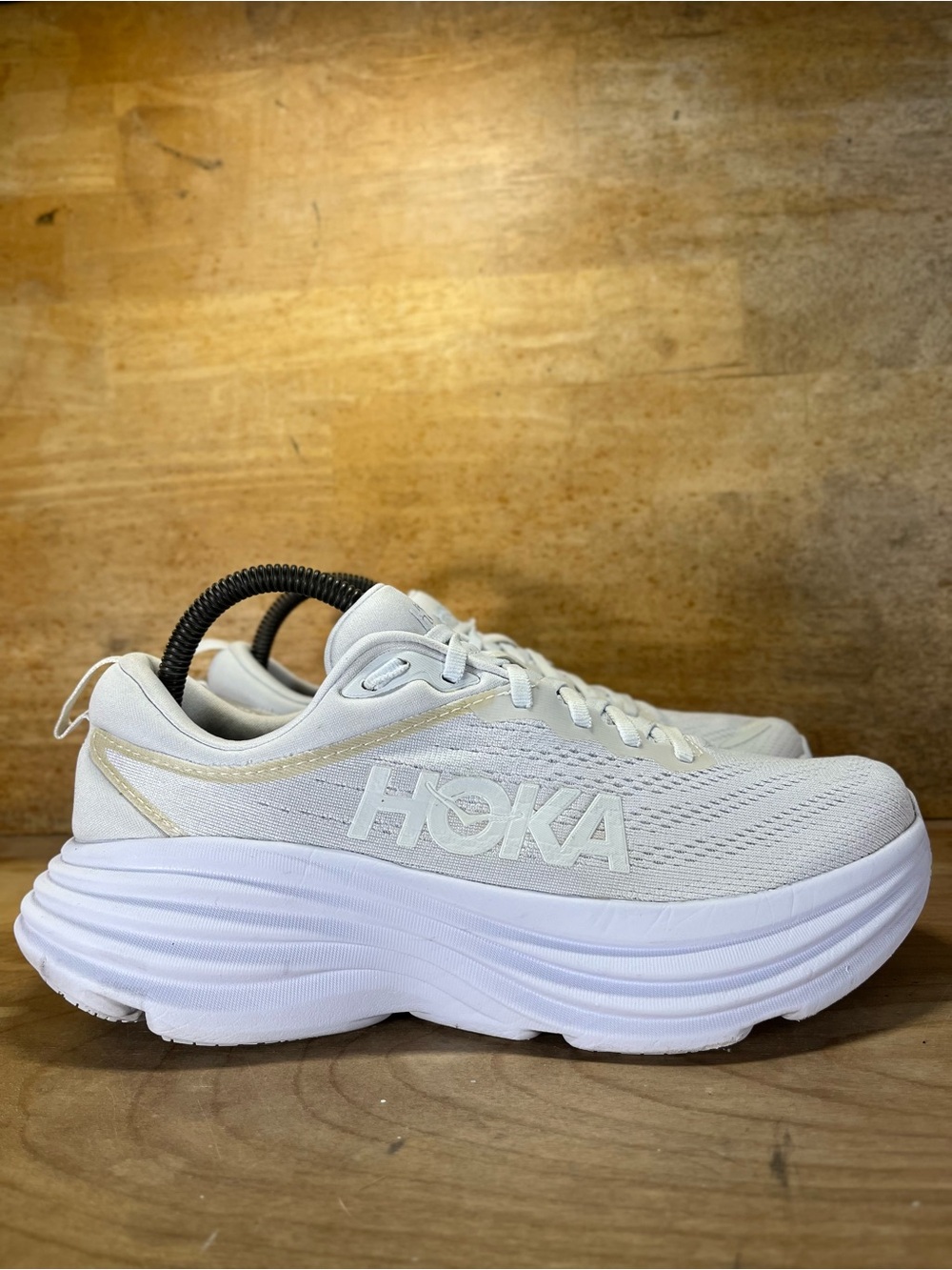 Hoka One One Bondi 8 REFLECTIVE Womens Size 8.5 (B) Running Shoes Sneakers White